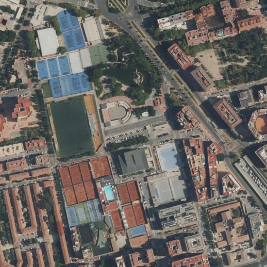 Aparcamiento junto al Fofó
