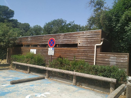 Toilettes du parc de Vaugrenier