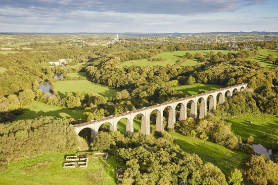 Viaduc de Barbin, bords de Sèvre